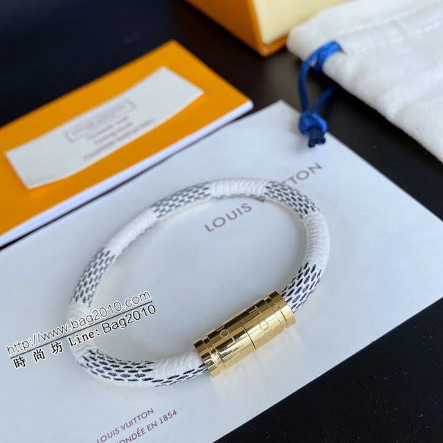 Louis Vuitton新款飾品 路易威登情侶款可逆手繩 LV老花皮手環手鐲  zglv2121